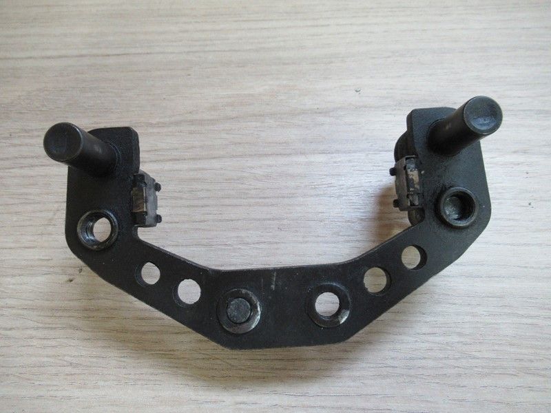 Support d'étrier de frein Kawasaki ZX10 Tomcat 1988-1990