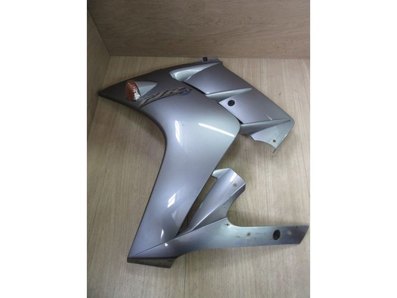 Flanc gauche Yamaha 1300 FJR 2003-2005 (5VSY283J00P0)