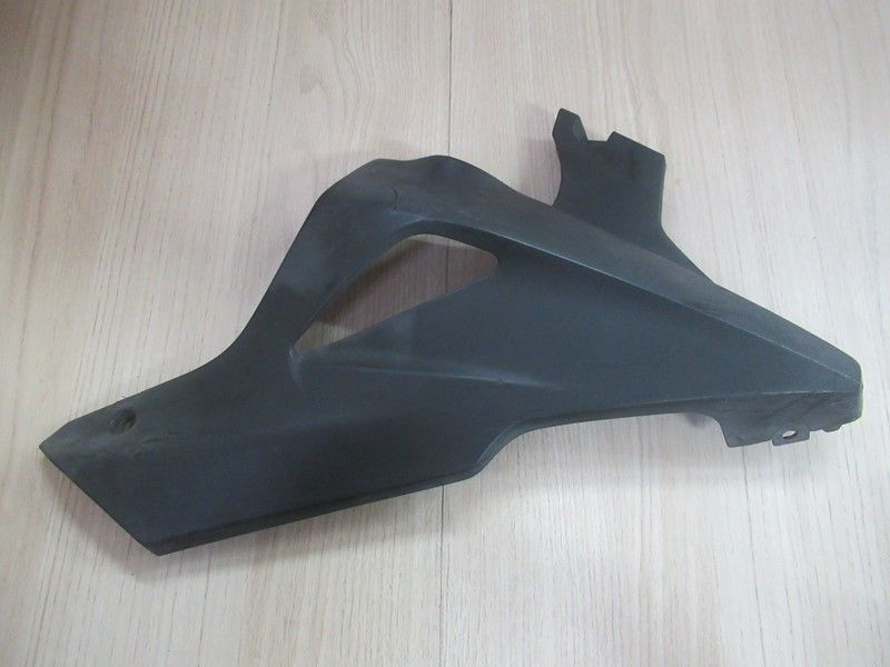 Demi sabot droit Honda CBR 250 R 2011-2013 (64310-KYJ-9000)