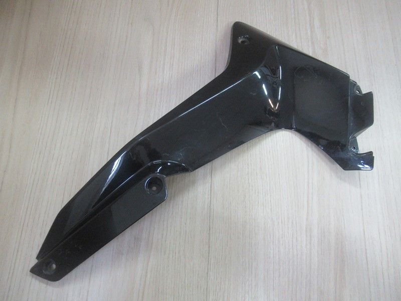 Carénage droit Honda CBR 250 R 2011-2013 (64370-KYJA-9000)