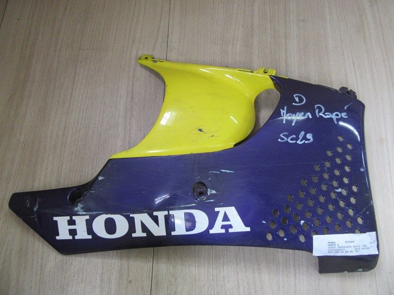 Sabot droit de carénage Honda 900 CBR 1994-1995 (SC29) – 64400MAE000