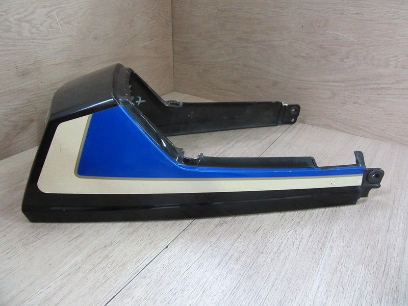 Coque arrière Honda 750 CBX F 1985-1987 (77210-MJO-0000)