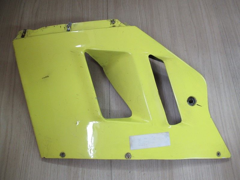 Flanc supérieur gauche Suzuki 1100 GSXR 1989-1990 (94441-40C0)