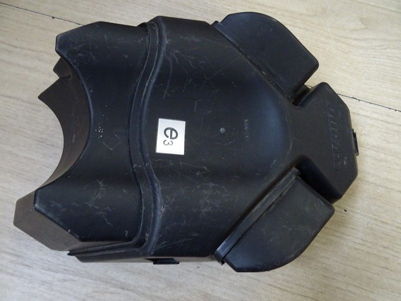 Couvercle de boitier de filtre à air Ducati 620 1000 1100 Multistrada 2003/2009 (246.1.077.1A)