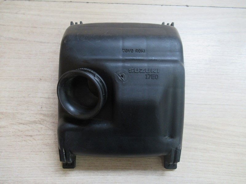 Couvercle de boitier de filtre à air Suzuki GSF 600 Bandit GN77A 1995/1999
