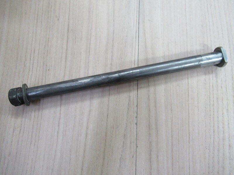 Axe de bras oscillant Yamaha FZ6 2004-2007