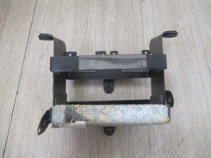 Bac à batterie Suzuki 650 DRSE 1991-1993