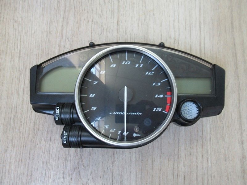 Bloc compteur Yamaha R1 2004-2006 (57543Km)