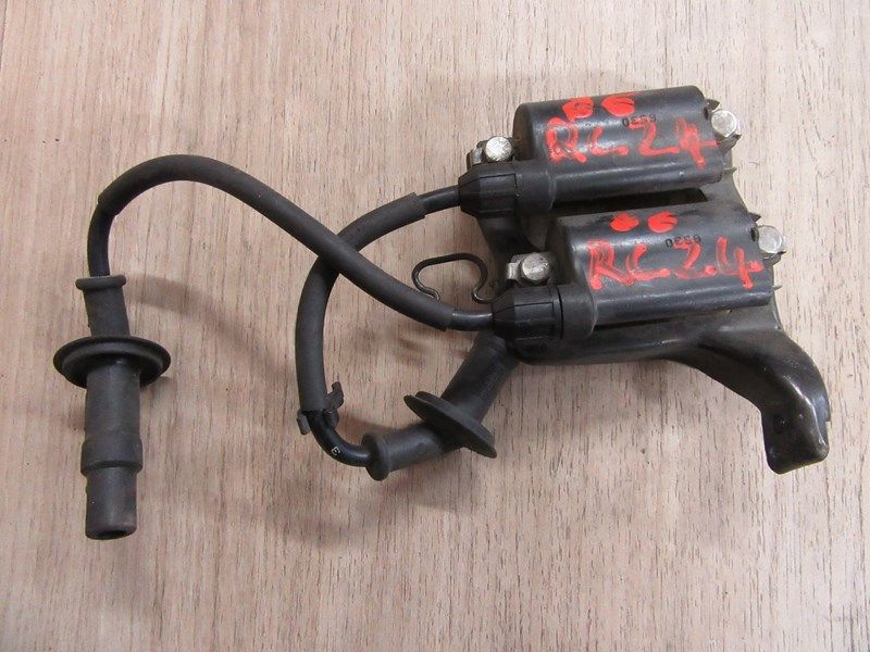 Bobine allumage haute tension 1 et 3 Honda 750 VFR (RC24) 1986-1989