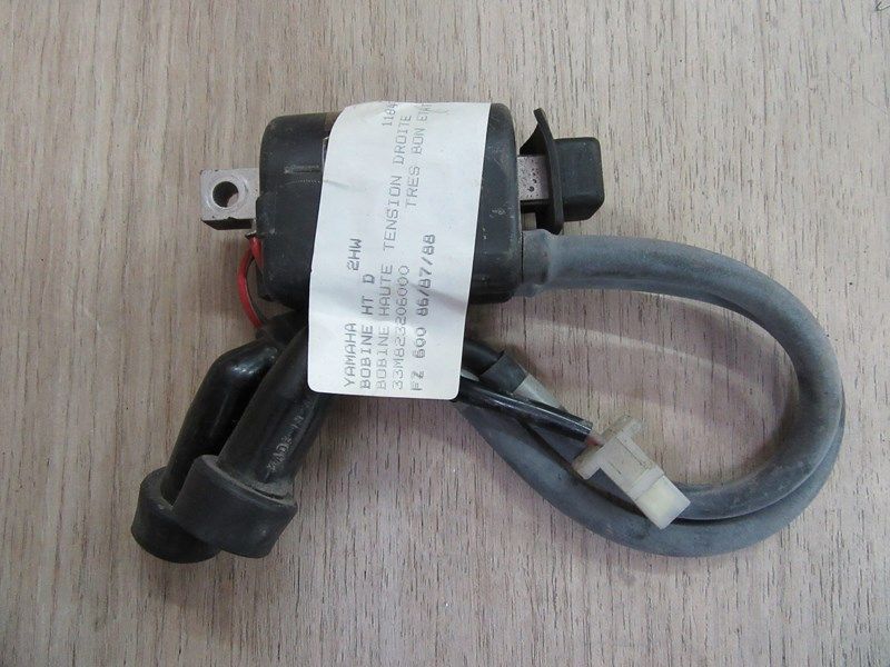 Bobine allumage haute tension 2 et 3 Yamaha 600 FZ (2HW) 1986-1988