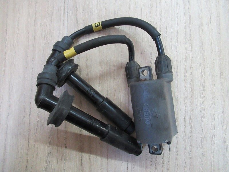 Bobine allumage HT 2 et 3 Kawasaki 750 GPX (ZX750F) 1987-1990