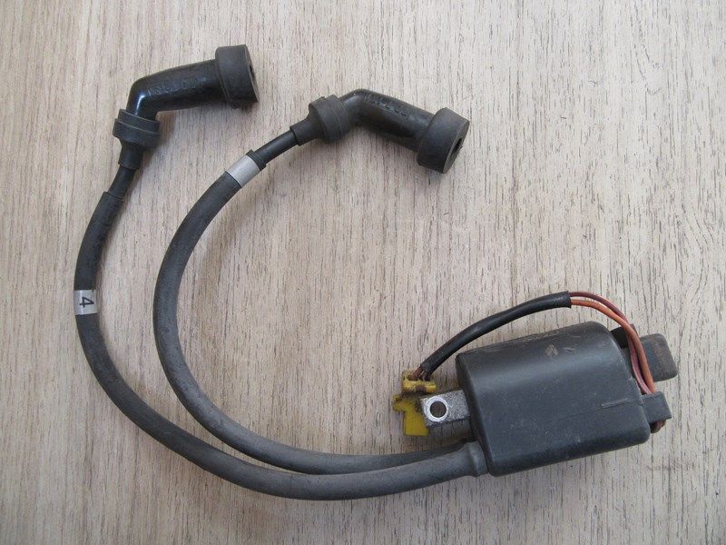 Bobine allumage haute tension 1 et 4 Yamaha 1200 FJ 1986-1990