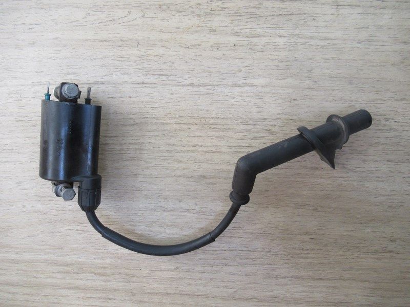 Bobine haute tension avant Honda XLV 1000 Varadero 1999-2002