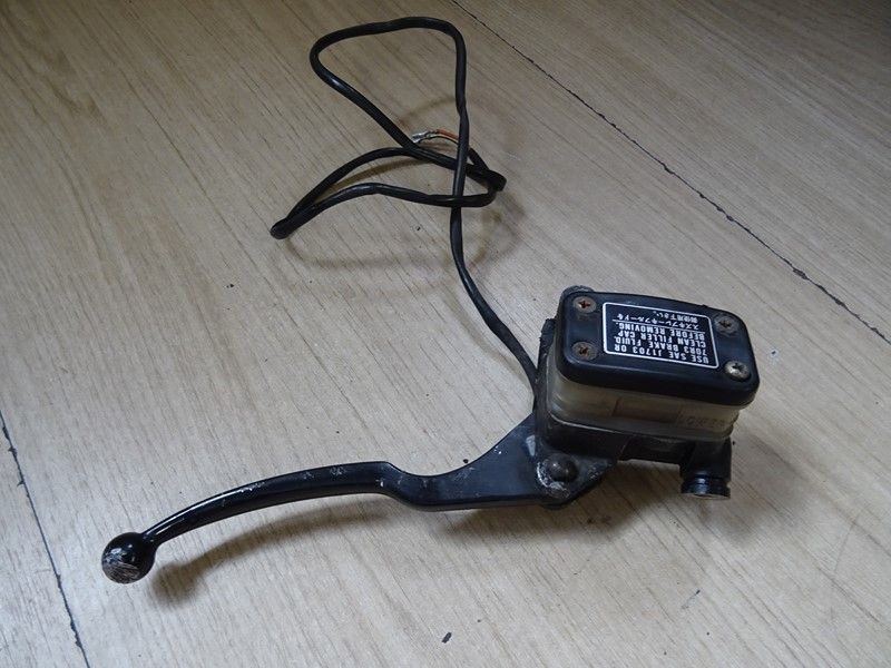Maitre cylindre de frein avant Suzuki GS 650 E 1981/1983