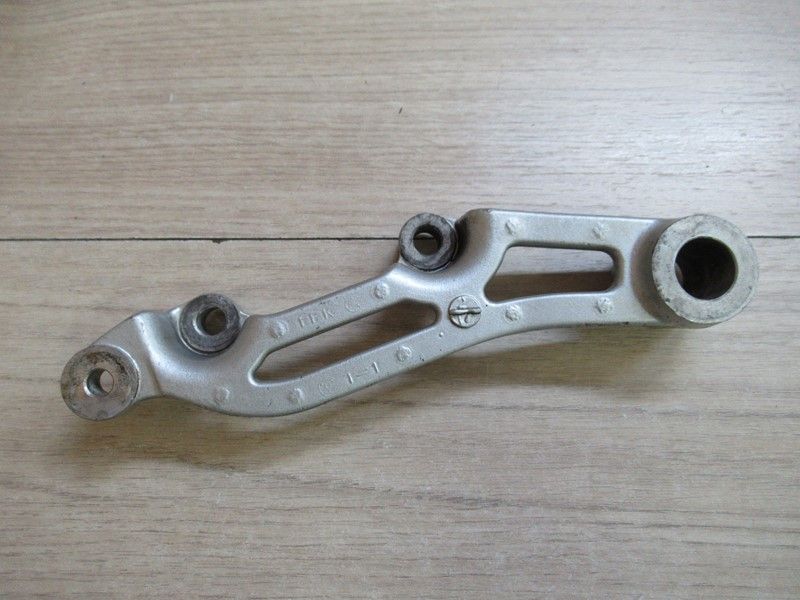 Support d'étrier arrière Yamaha 1200 Vmax 2EN 1985-2001