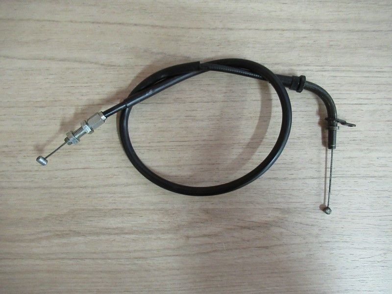 Câble d'accélérateur aller Suzuki GSXR1000 2001-2002