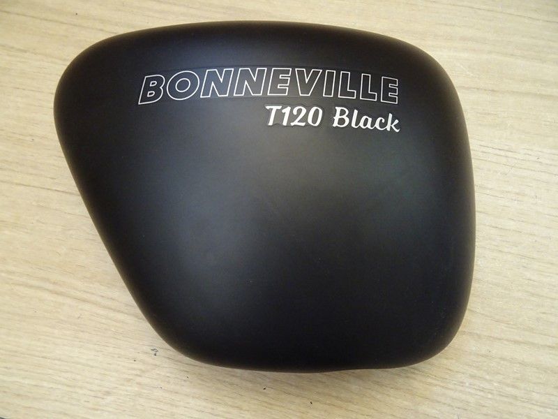Cache latéral droit Triumph Bonneville T120 Black 2016/- (2309942-PS)