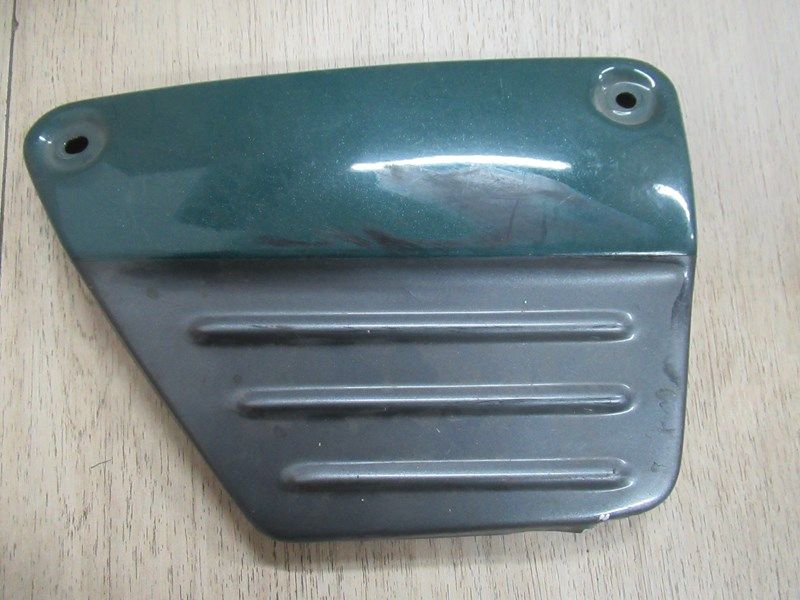 Cache latéral droit Yamaha 1200 Vmax 1986-2001