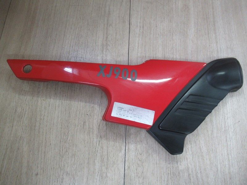 Cache latéral droit Yamaha  900 XJ (31A,58L) 1983-1992