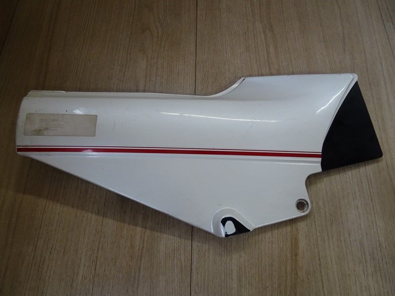 Cache latéral droit Kawasaki 1000 GTR 1994-2004