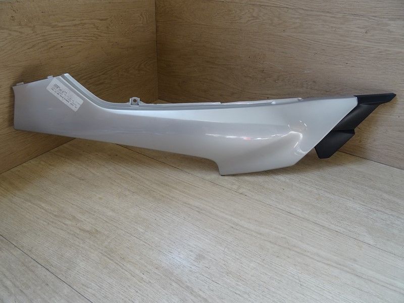 Cache latéral droit Yamaha 750 FZ 1985-1986