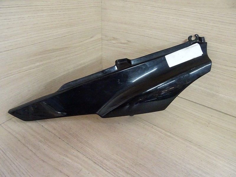 Cache latéral gauche Yamaha 125 TDR 1990/1992 (3SHF.171100)