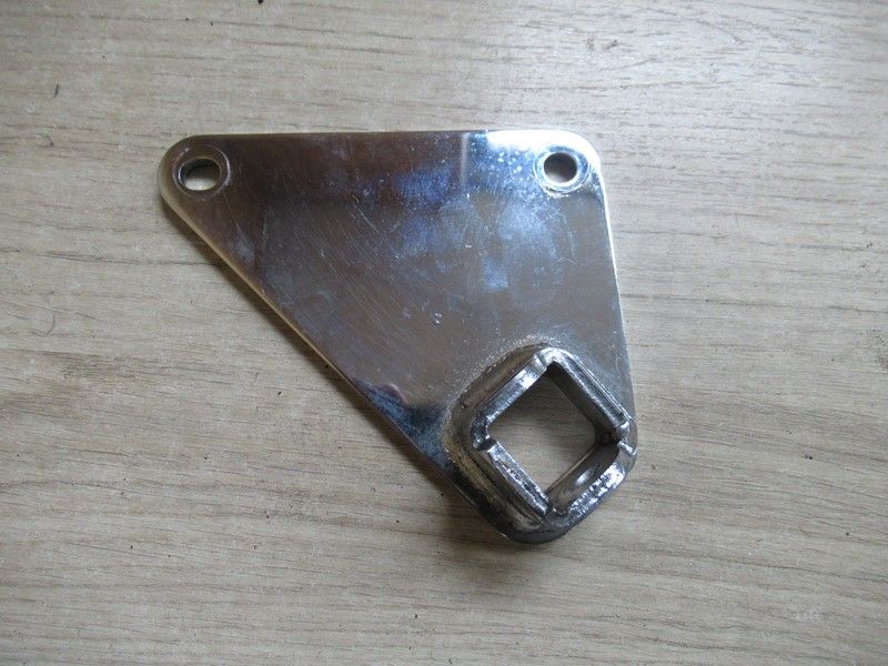 Support de repose pied avant gauche HONDA GL 1500 F6C Valkyrie SC34 1997/2002