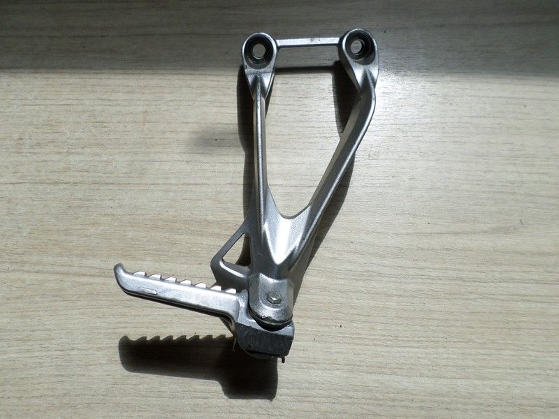 Platine arrière droite Kawasaki ZX6R 636 ZX636CCA 2005/2006