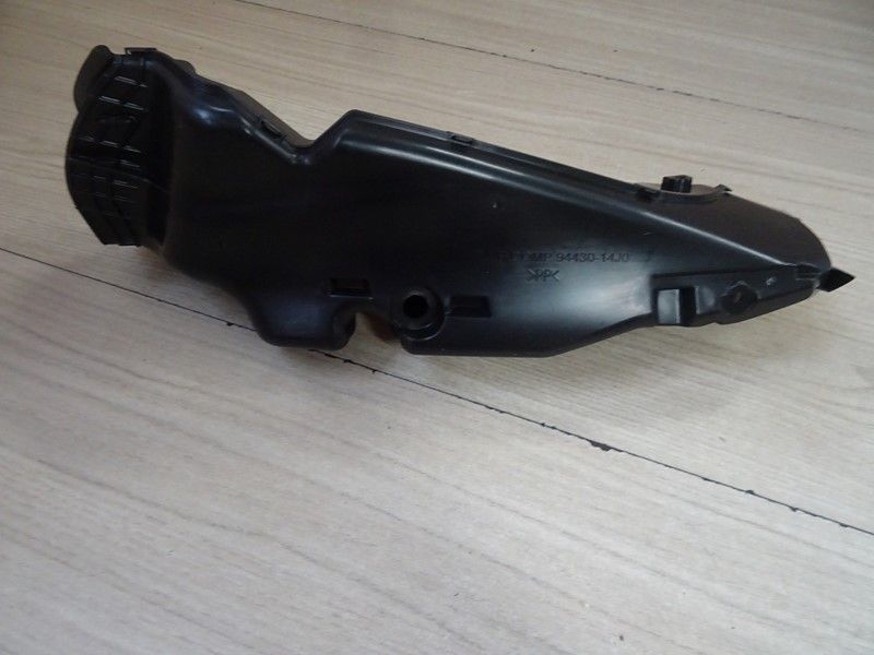 Canal d'air gauche Suzuki 750 GSXR 2011/2017 (94430-14J10-000)