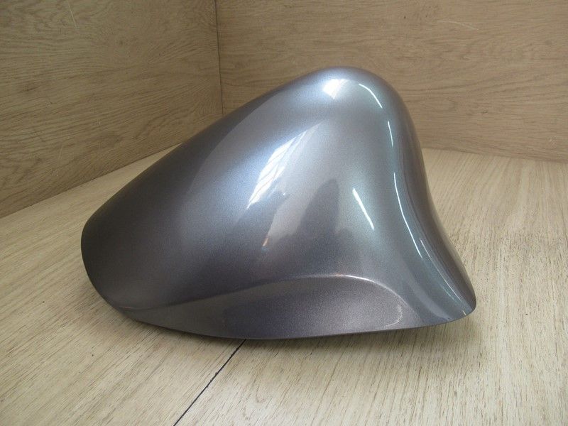 Dosseret, capot de selle Suzuki 1300 GSXR Hayabusa 1999-2007