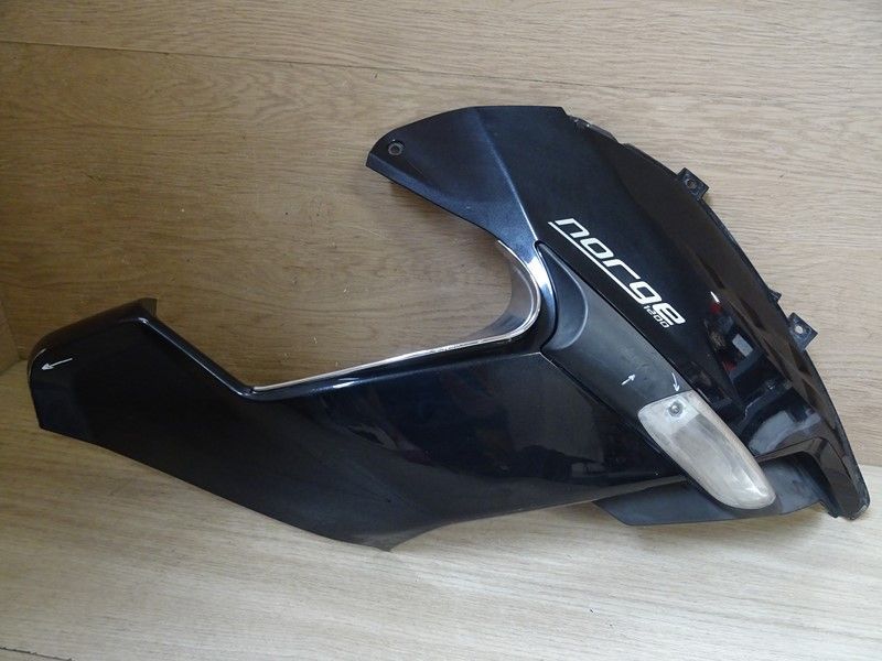 Flanc latéral droit Moto Guzzi 1200 Norge type LPH011 2006/2008 (977104)