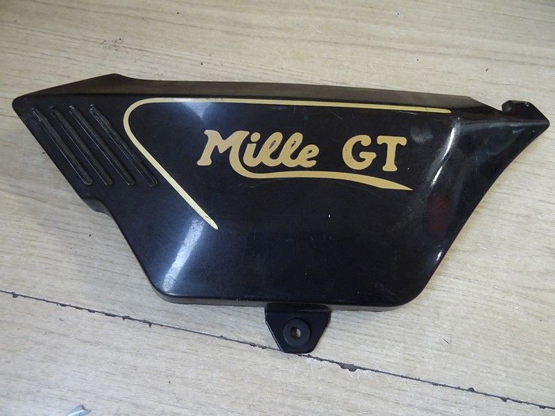 Cache latéral gauche Moto guzzi 850 T5 / 1000 Gt / 1000 SP2