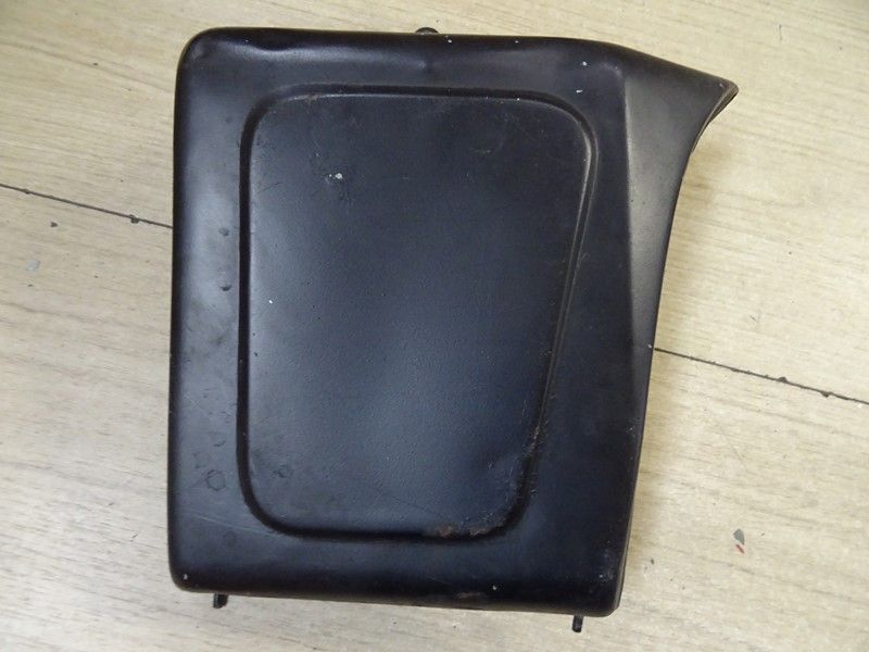 Cache latéral gauche adaptable Moto Guzzi V7 850 GT