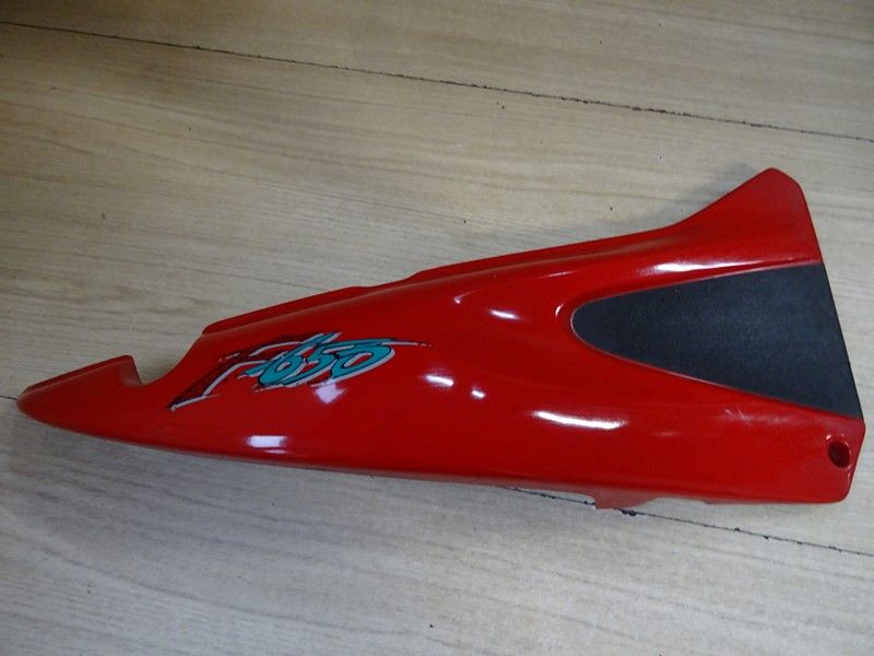 Carénage arrière droit BMW F650 -/ST Funduro type E169 1996/1999