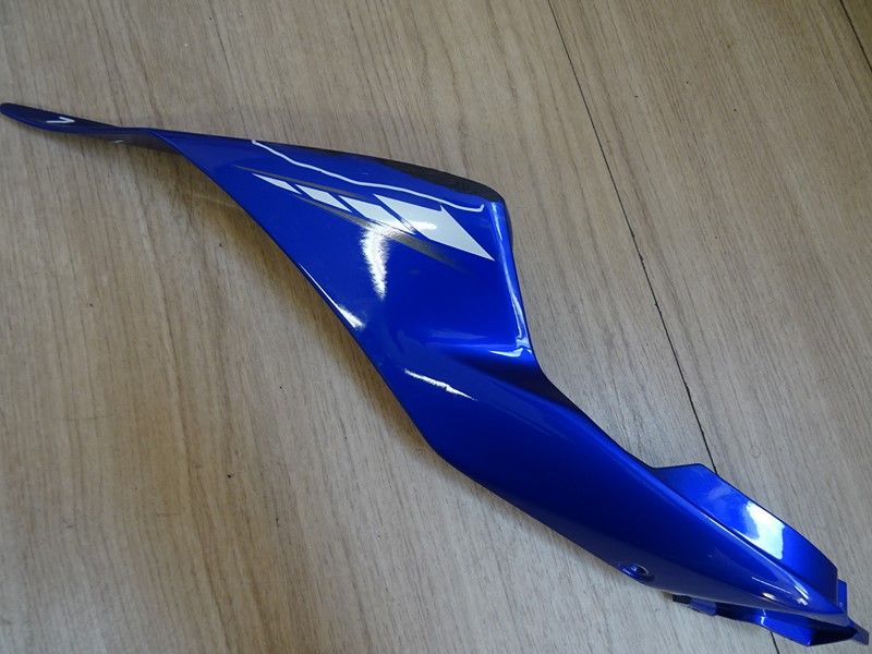 Carénage arrière droit Yamaha 700 R7 YZF 2024