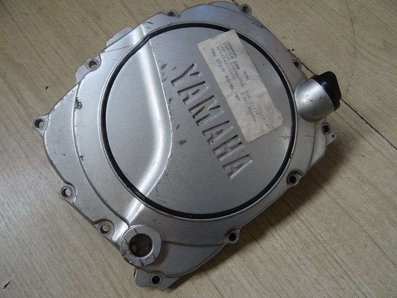 Couvercle  d'embrayage  Yamaha 750 YZF type 4FM 1993/1996