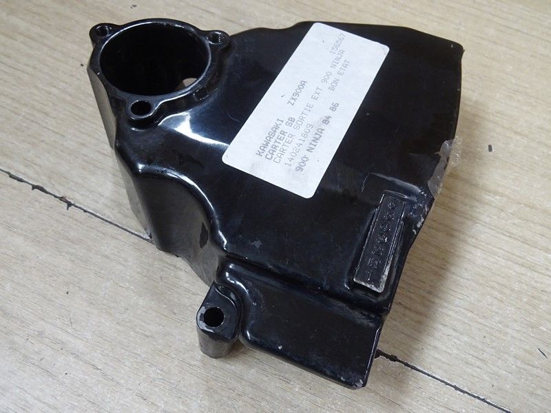 Carter de sortie de boite Kawasaki 
GPZ 900 R type ZX900A 1984/1993