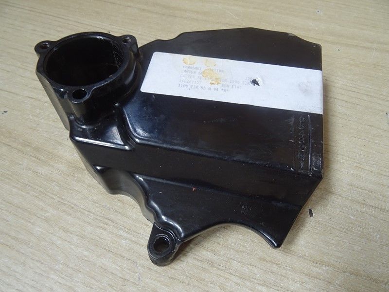 Carter de sortie de boite Kawasaki 
ZZR 1100 type ZXT10D 1993/1999