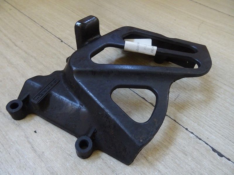 Carter de sortie de boite Kawasaki 
600 KLR type KL600A/B 1984/1994