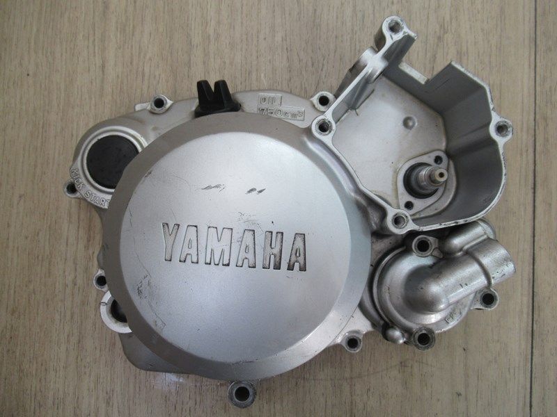 Carter d'embrayage avec pompe à eau Yamaha 125 TDR 1993-2002