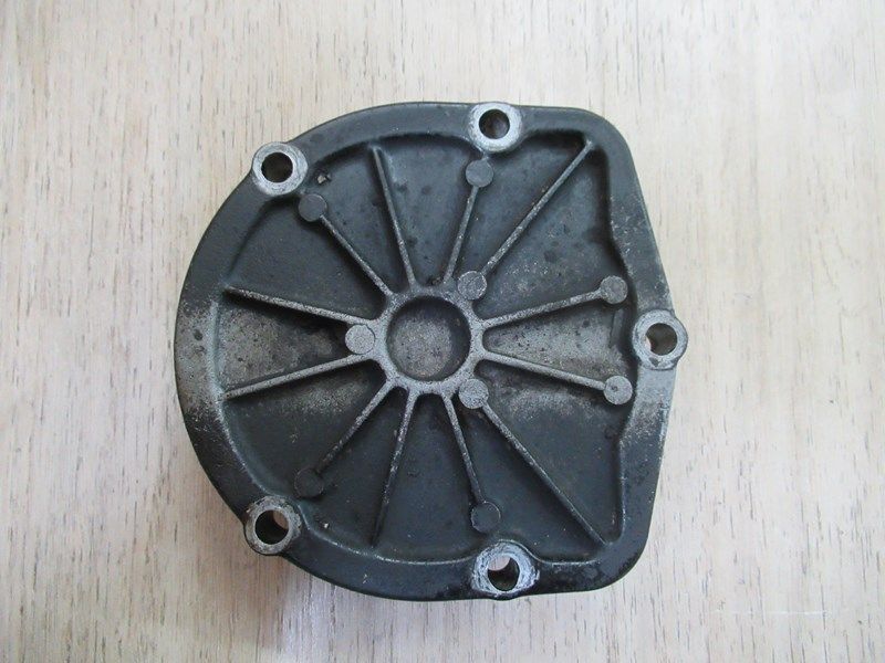 Carter de filtre à huile Suzuki GSX 1100 E (GS1100X) 1980-1982 