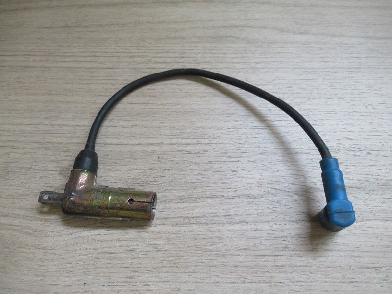 Fil d'allumage antiparasite 4 BMW K100 1982-1987 RT,RS 1983-1984 (12121459186)