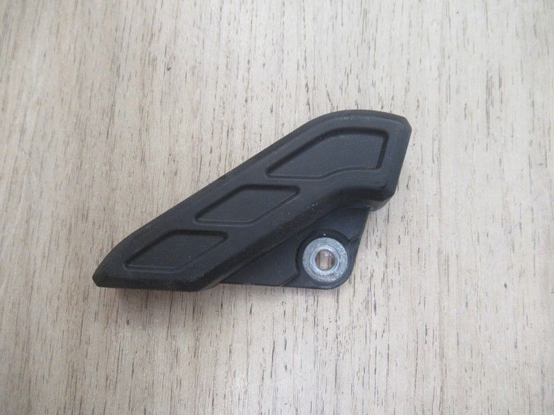 Cache câble arrière Yamaha FZ8 2011-2015