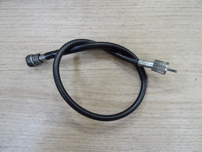 Câble de compte tour Suzuki GSX 400 E 1982-1987