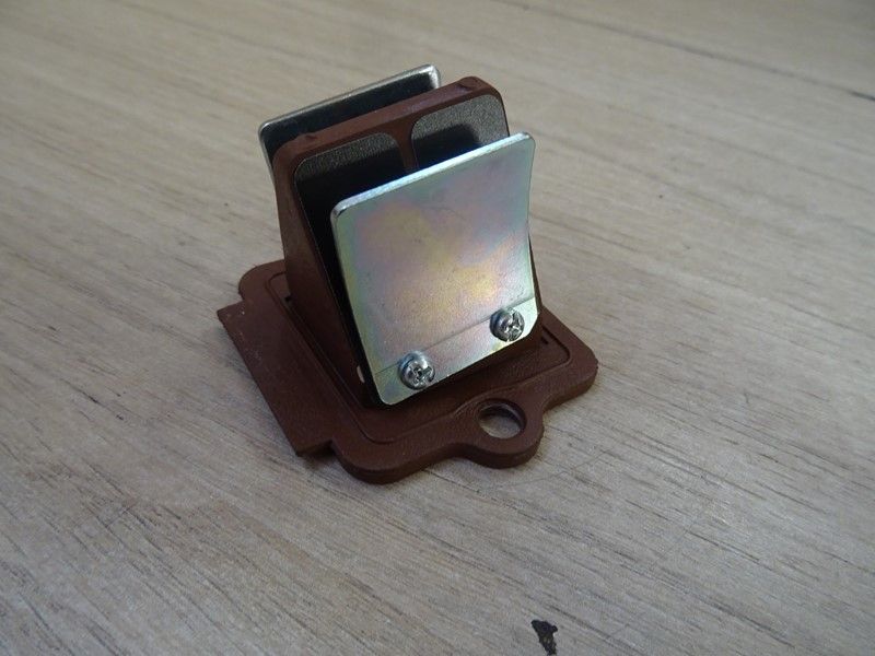 Boite à clapets Scooters divers Piaggio Gilera 50 2005/2015 (82774R)