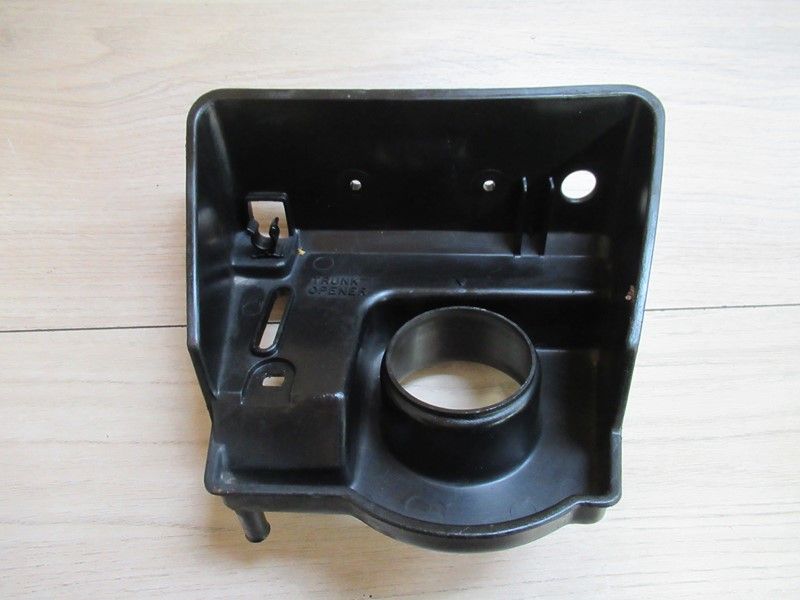 Plateau de bouchon réservoir Honda PC800 1989-1993 (17521-MR5-000)