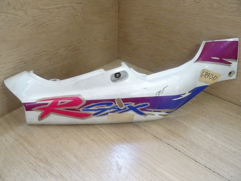 Coque arrière droite Suzuki 750 GSXR type GR7BD 1992/1995 (47111-17E)