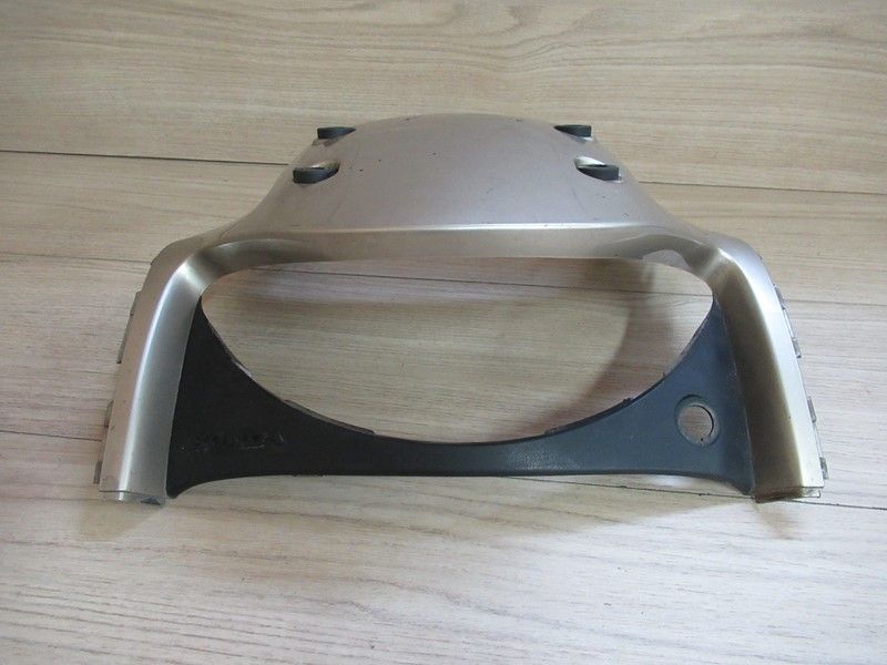 Coque arrière Honda NT650 Deauville 1998-2001 (77210-MBLA-6100)