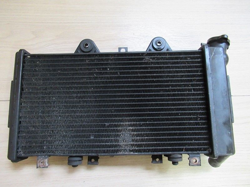 Radiateur d'eau Triumph 1200 Trophy 1996-2003