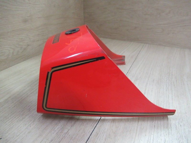 Dosseret coque arrière Suzuki 750 GSX 1980-1982